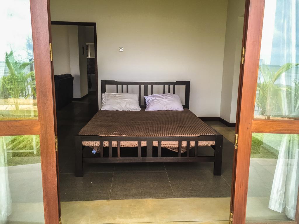 Negombo Holiday Home Екстер'єр фото