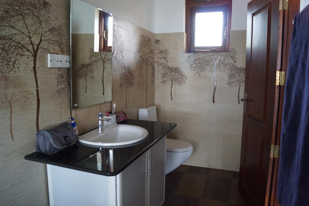 Negombo Holiday Home Екстер'єр фото
