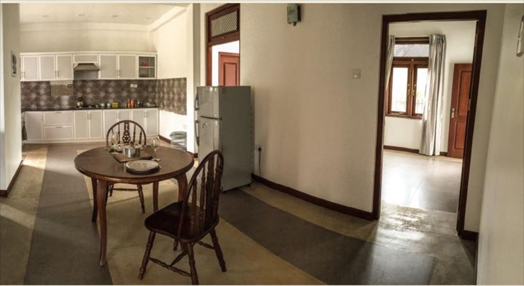 Negombo Holiday Home Екстер'єр фото