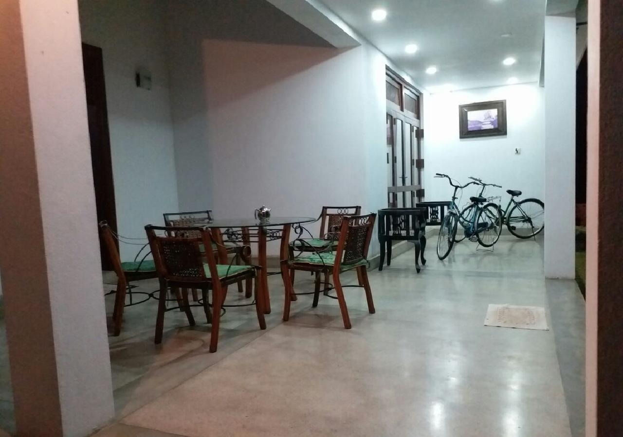 Negombo Holiday Home Екстер'єр фото