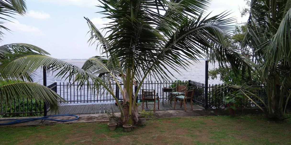 Negombo Holiday Home Екстер'єр фото