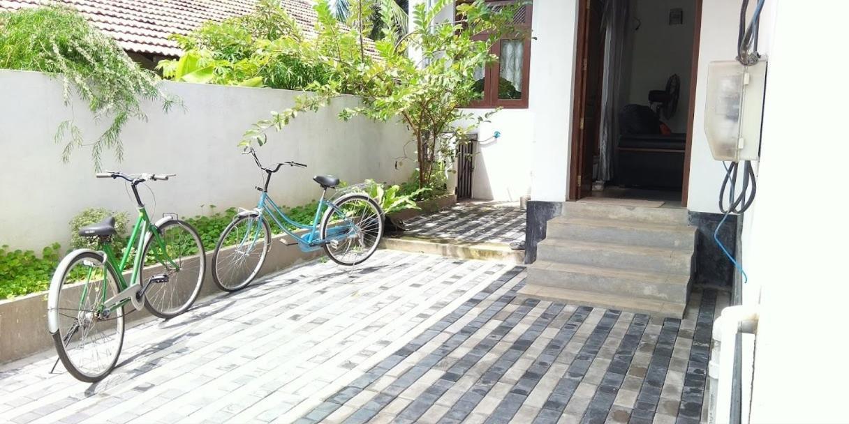Negombo Holiday Home Екстер'єр фото