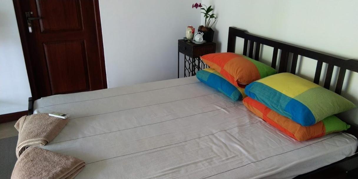 Negombo Holiday Home Екстер'єр фото